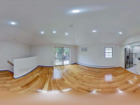 3rd image of 110-38 174th St #2