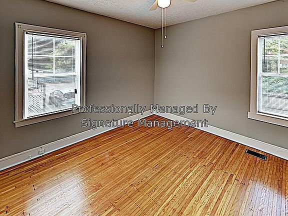 4th image of 2133 Sherwood Ave APT 1