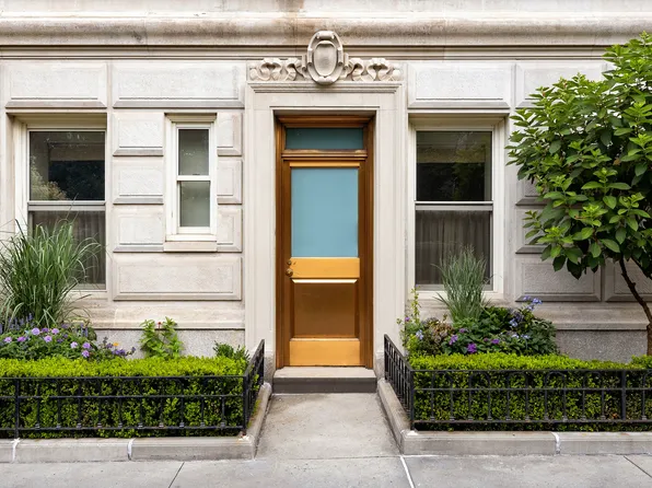 15 West 81st Street image 32 of 33