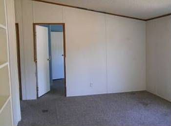 5th image of 10920 SE 127th Ln