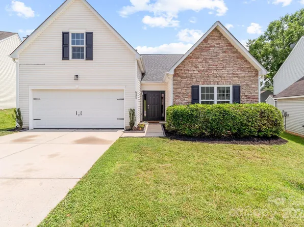 6323 Elliott Dr, Charlotte, NC 28216