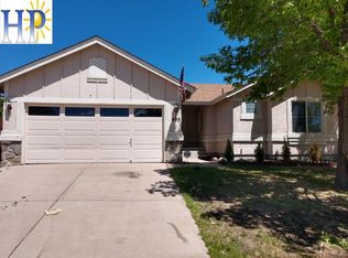 695 Snowpeak Ct, Colorado Springs, CO 80916