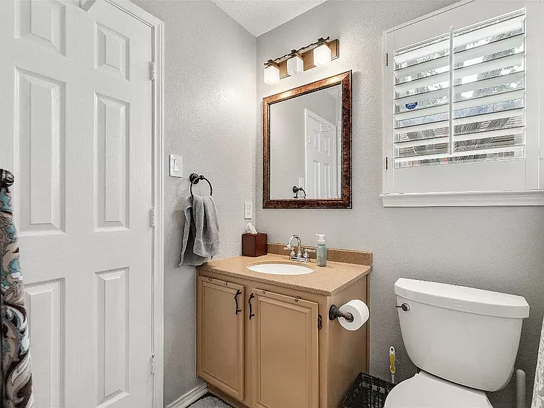 2956 S Bend Dr — Photo 23