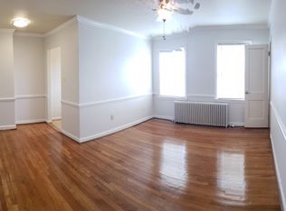 818 S Patrick St #2, Alexandria, VA 22314