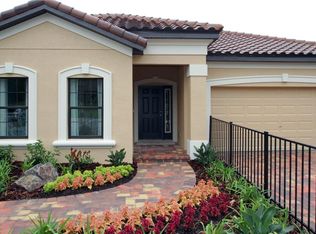 1739 Via Lago Dr, Lakeland, FL 33810