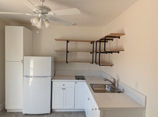 471 Robin Hill Ln #1, Escondido, CA 92026