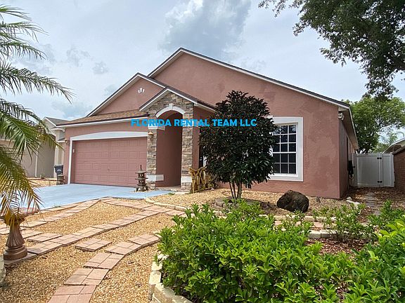 2nd image of 310 Graystone Blvd