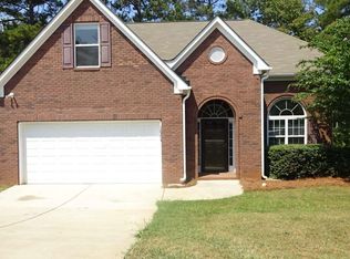 12394 Centerra Dr, Hampton, GA 30228