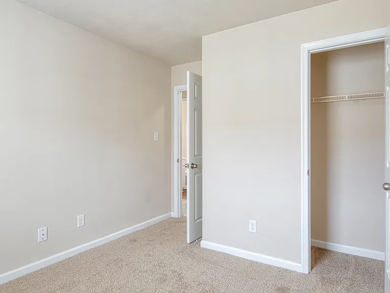 Summer Station Apartments Where Comfort Meets Coastal Living — Photo 35