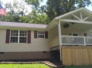 203 Tyler Ave NE, Fort Payne, AL 35967