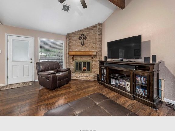 5th image of 3009 Longleaf Dr