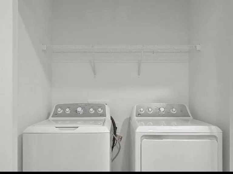 2081 Viewfinder St — Photo 9
