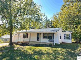 1111 Van Buren St, Warsaw, MO 65355