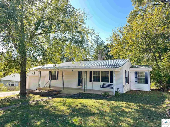 1111 Van Buren St, Warsaw, MO 65355