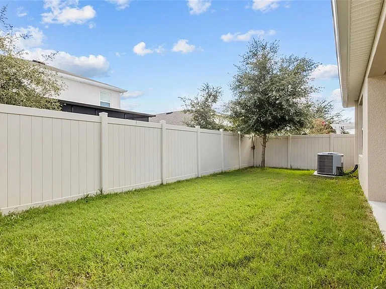 16164 Silent Sands Ln — Photo 27