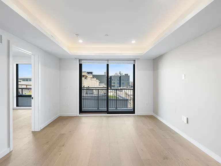 UNIT X02 - 850 SF
ONE BEDROOM + DEN + BLACONY