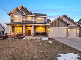 5315 Edgewater Dr, Savage, MN 55378