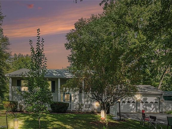 3rd image of 7032 Reed Rd