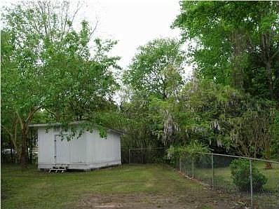 2nd image of 2655 Leeds Ave