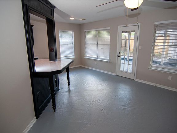 5th image of 5227 Aberton Ln