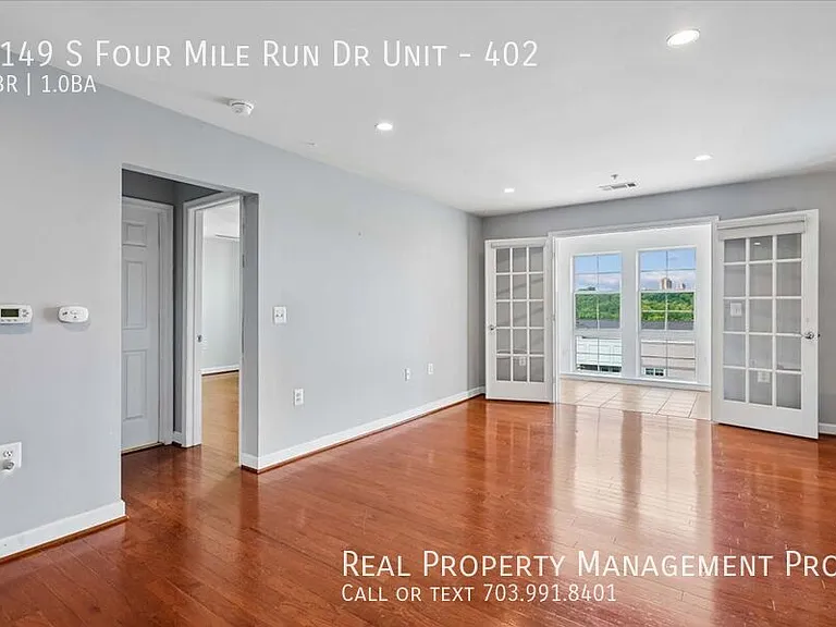 4149 S Four Mile Run Dr #402 — Photo 16