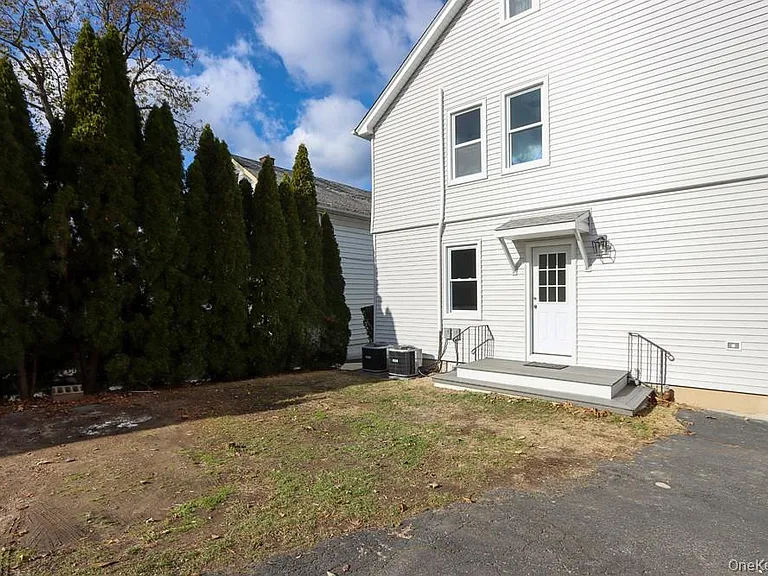 10 Ohio Ave — Photo 23