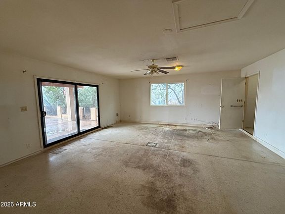 5th image of 100 ARROWHEAD Drive