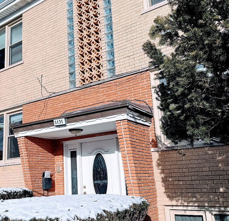 1st image of 5131 N Lovejoy Ave #1
