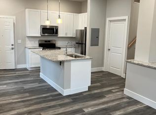 148 E King St APT A, Malvern, PA 19355