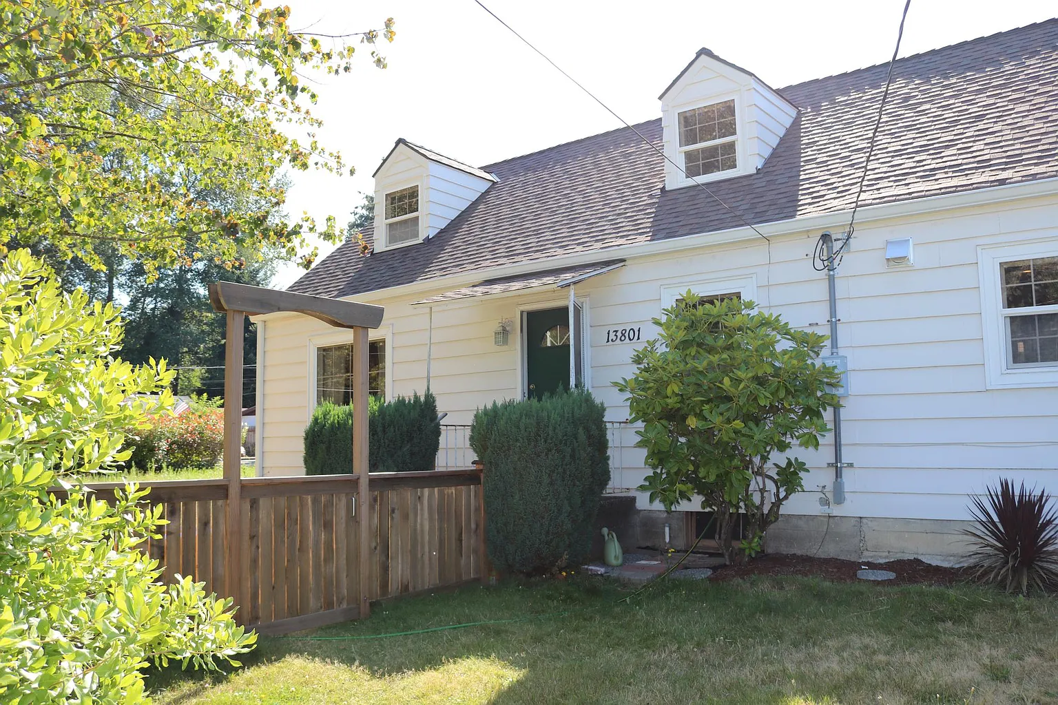 13801 8th Ave S photo 1