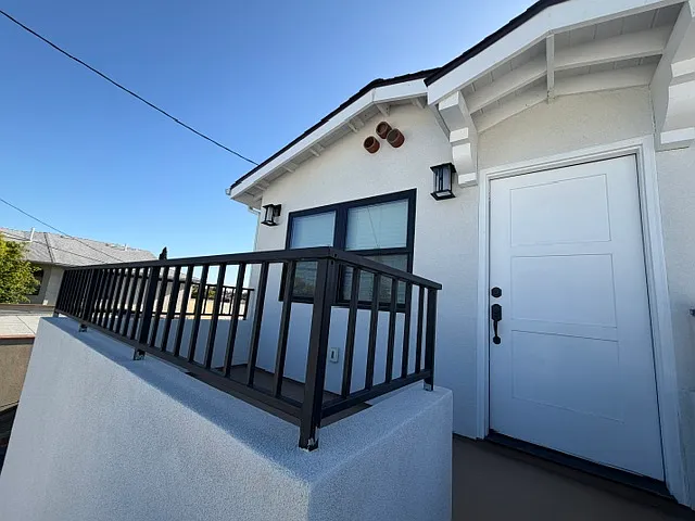 3261 Landis St — Photo 12