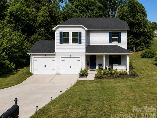 1326 Old Still St, Lancaster, SC 29720