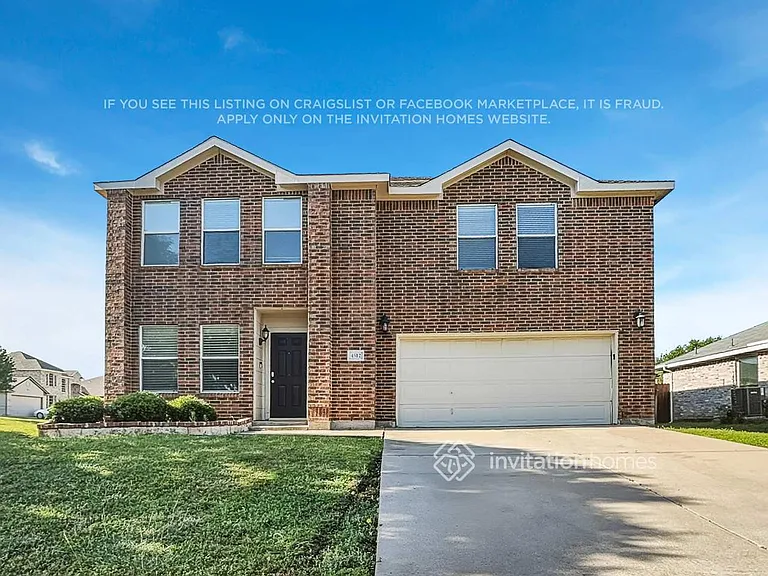 4512 Ashbury Ln — Photo 4