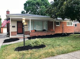 35823 Parkdale St, Livonia, MI 48150