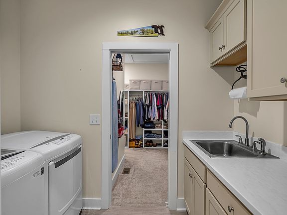 17th image of 2770 E Sheepneck Rd