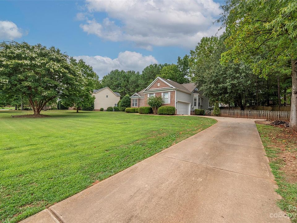 114 Harbor Landing Dr, Mooresville, NC 28117 Zillow