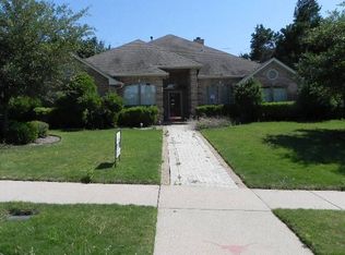 2204 Valley View Dr, Cedar Hill, TX 75104