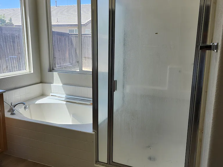 13514 Morningside St — Photo 12