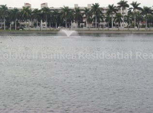 6290 Bahia Del Mar Cir APT 15, Saint Petersburg, FL 33715