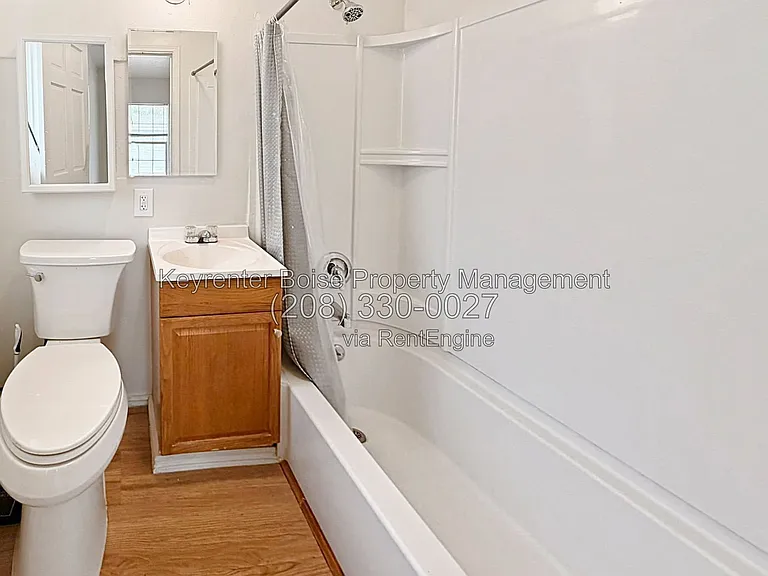 103 N Dewey Ave — Photo 5