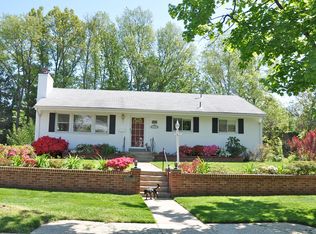 9303 E Parkhill Dr, Bethesda, MD 20814