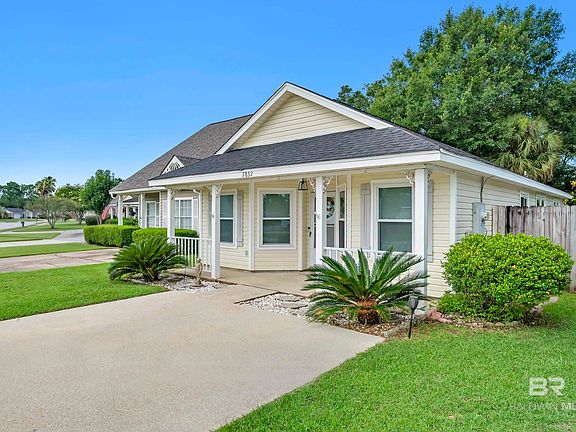 4th image of 7832 Audubon Dr