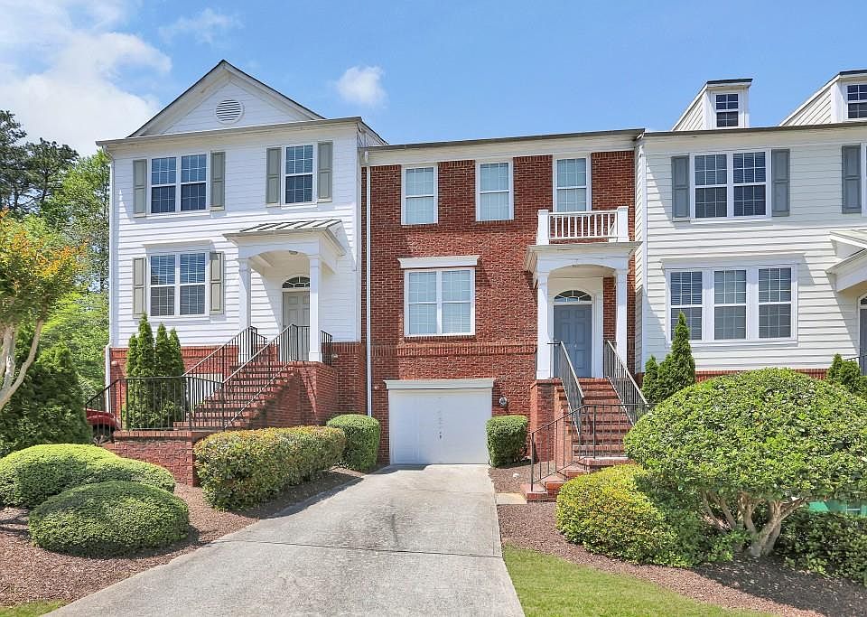1st image of 204 Balaban Cir