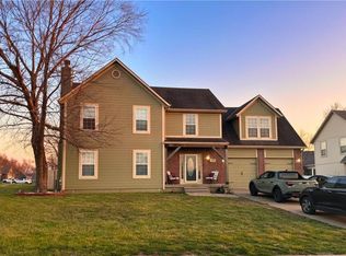 20865 Poplar Ct, Spring Hill, KS 66083