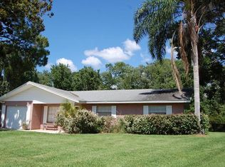 511 Lillian Cir, Eustis, FL 32726