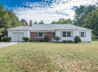 16 Jewell Ln, Wilbraham, MA 01095
