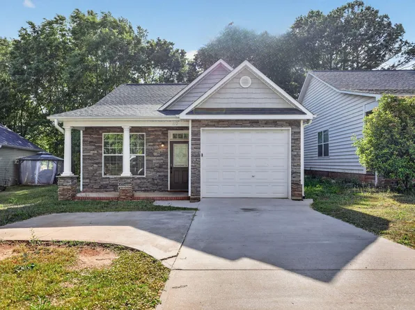 112 Dundee Ct, Anderson, SC 29621