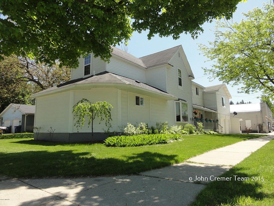 1st image of 178 Eastmanville St
