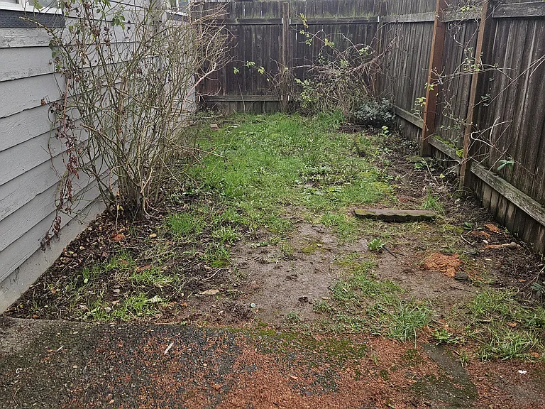 Country Lane Apartments — Photo 33