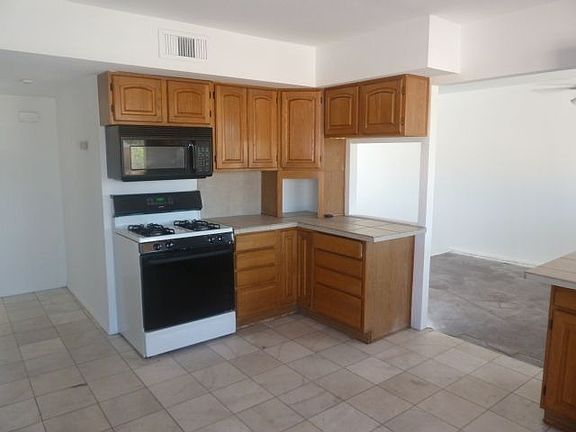 3rd image of 202 E Pebble Beach Dr